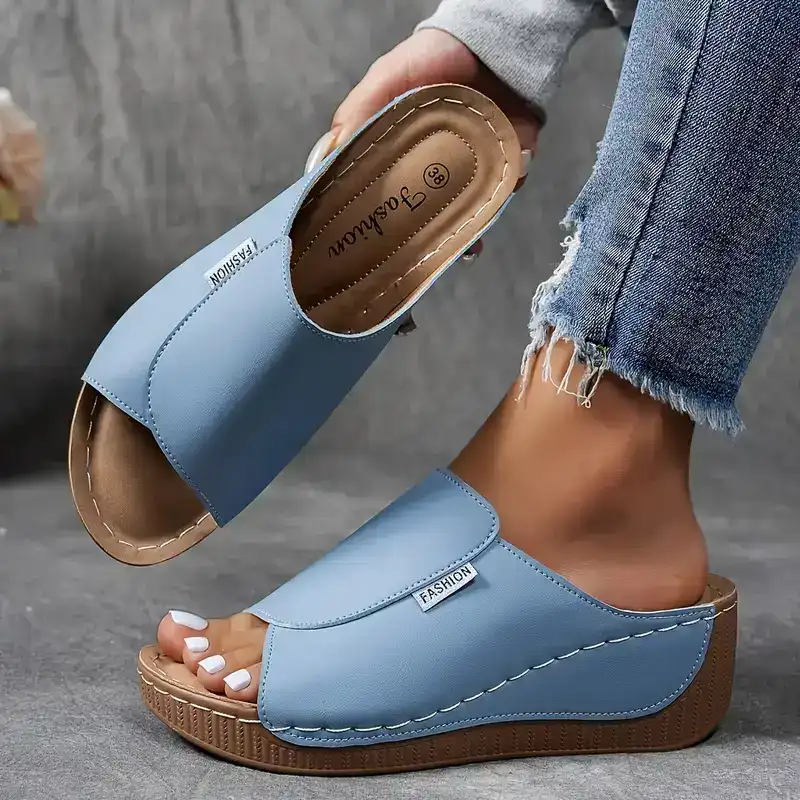 Elegant orthopedic sandals